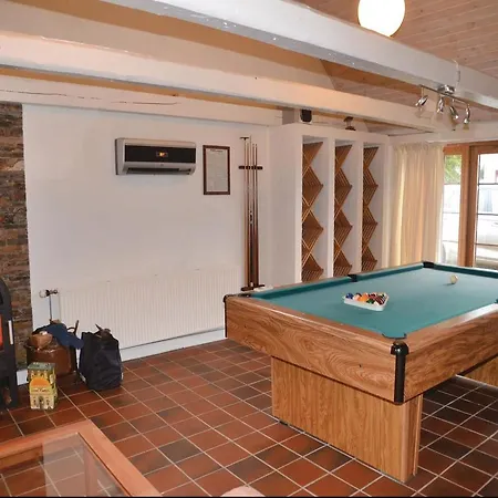 Five-bedroom Holiday In Vakantiehuis *
